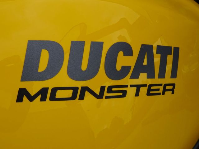 ducati - monster-821