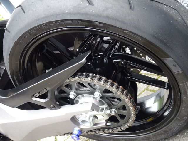ducati - monster-821