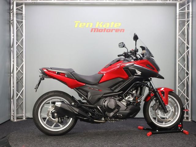 honda - nc-750-x-dct