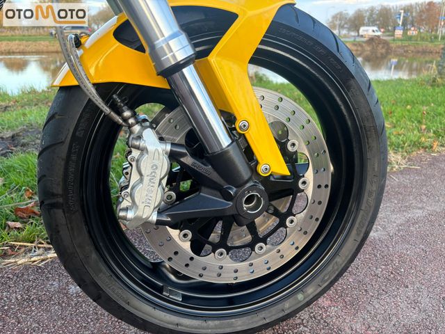 ducati - monster-696