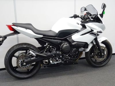 YAMAHA XJ 6 / DIVERSION ABS – foto 3