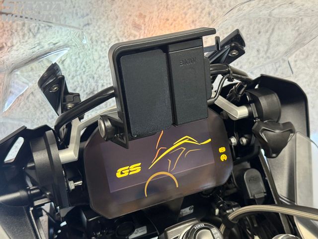 bmw - r-1250-gs-adventure-40-years-gs-edition