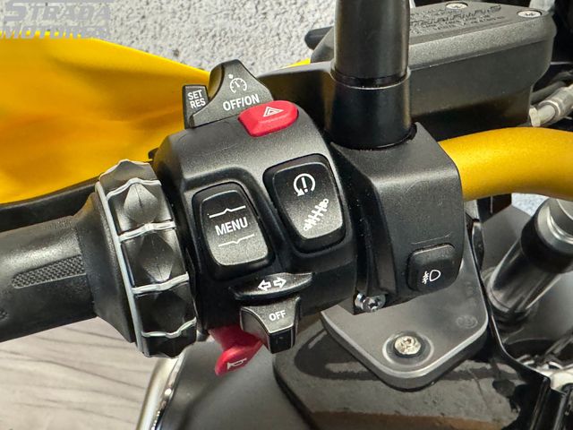 bmw - r-1250-gs-adventure-40-years-gs-edition