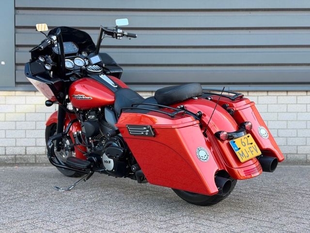 harley-davidson - road-glide-custom-fltrx