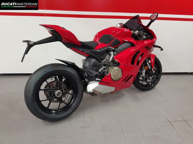 ducati - panigale-v4