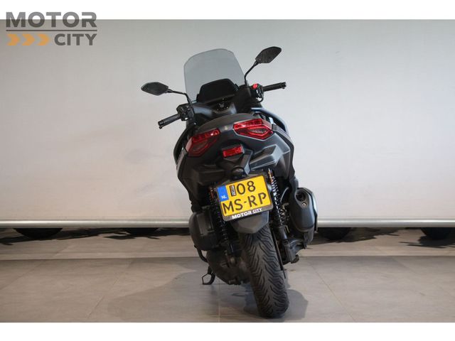yamaha - x-max-300