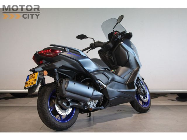 yamaha - x-max-300