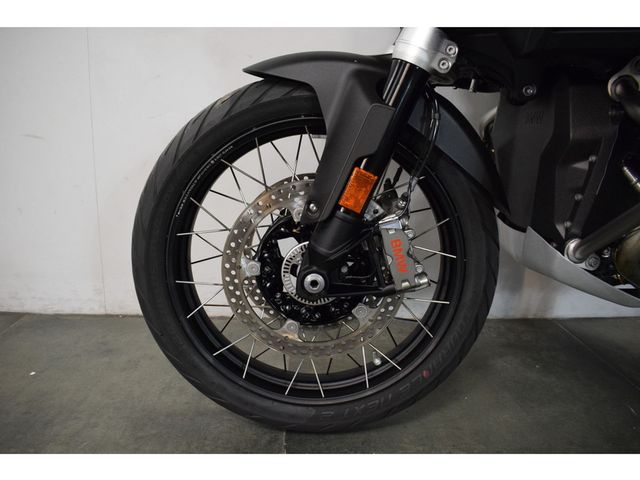 bmw - r-1300-gs-adventure