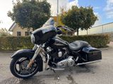 HARLEY-DAVIDSON STREET GLIDE FLHX