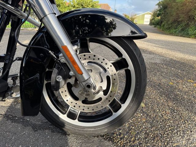 harley-davidson - street-glide-flhx