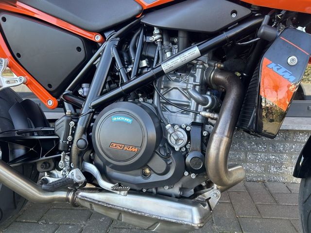 ktm - 690-duke