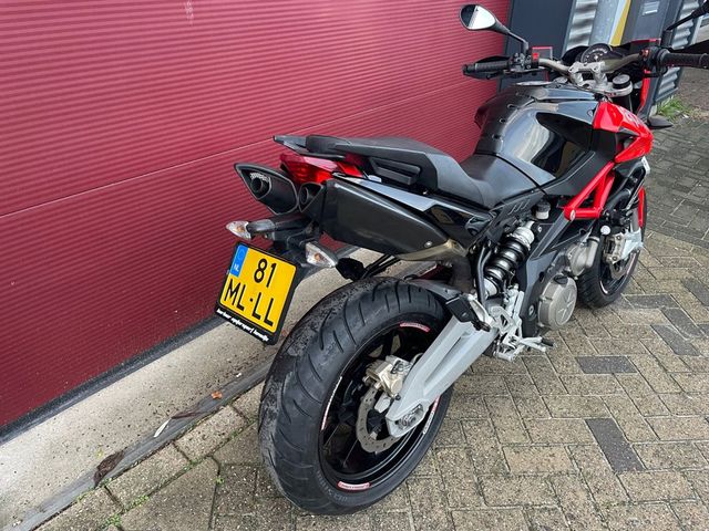 aprilia - sl-750-shiver