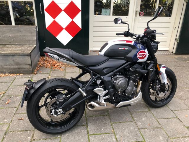 triumph - trident-660-triple-tribute-edition