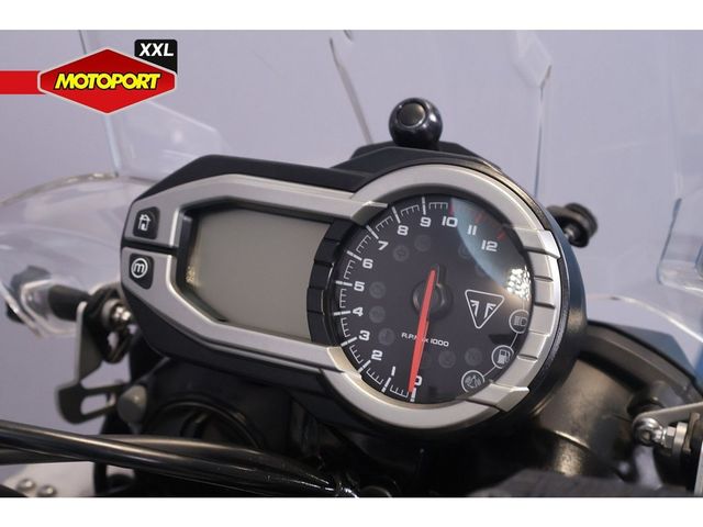 triumph - tiger-800-xrx