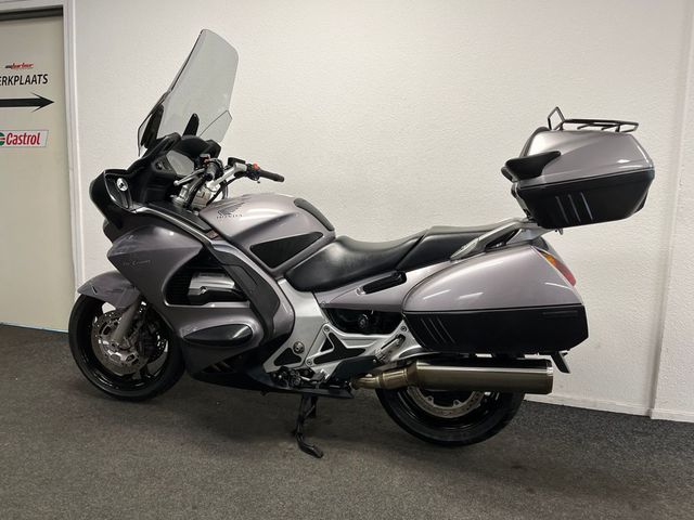 honda - st-1300-pan-european-abs