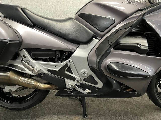 honda - st-1300-pan-european-abs