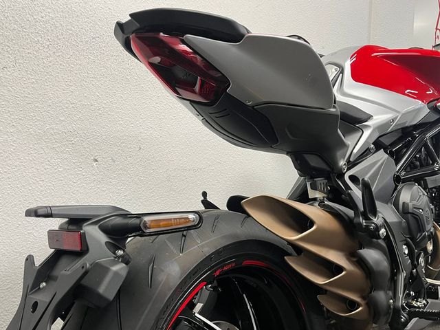 mv-agusta - brutale-800-rr
