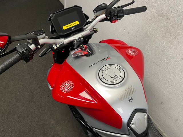 mv-agusta - brutale-800-rr
