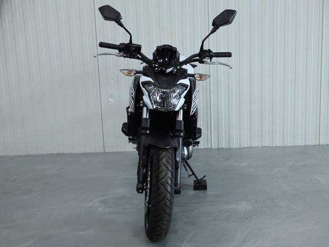 kawasaki - z650