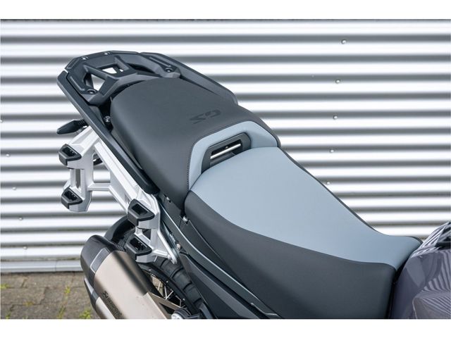 bmw - r-1300-gs-adventure