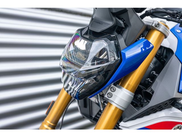 bmw - f-900-r