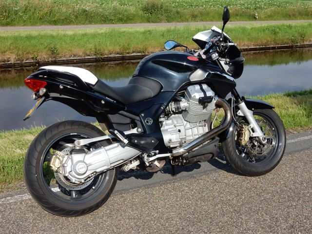 moto-guzzi - 1200-sport