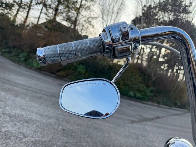 harley-davidson - softail-heritage-classic-114