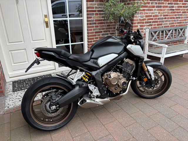 honda - cb-650-r-neo-sports-cafe