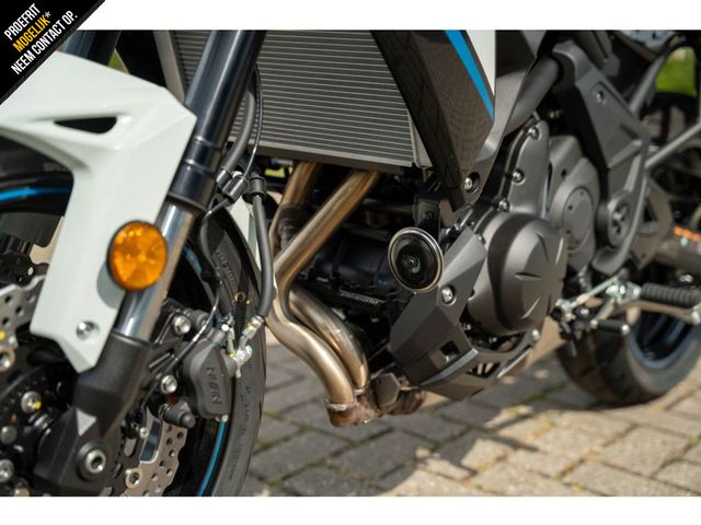 kawasaki - versys-650-tourer