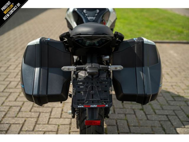 kawasaki - versys-650-tourer