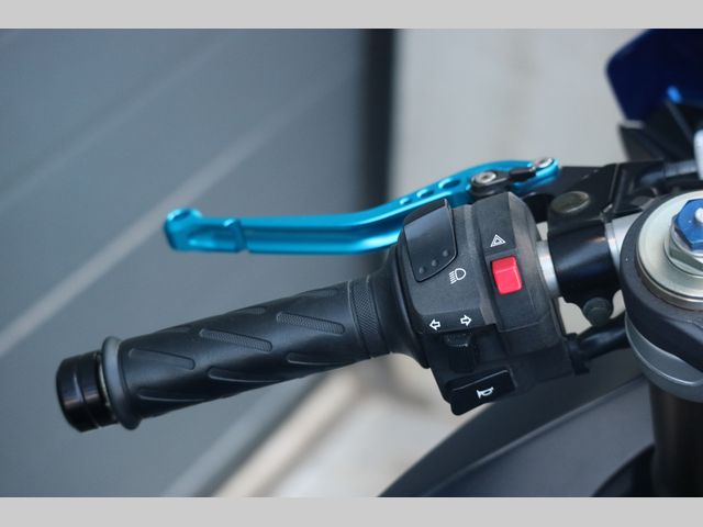 suzuki - gsx-r-600