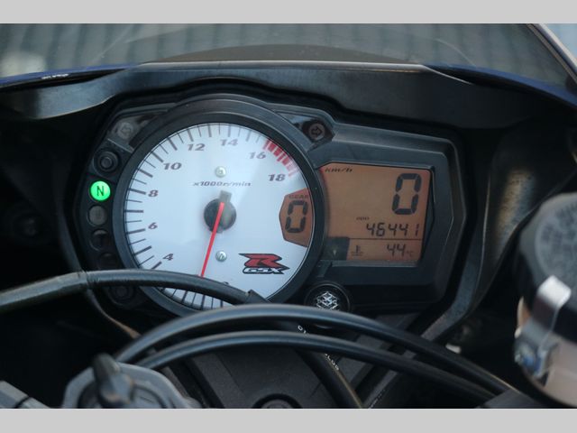 suzuki - gsx-r-600
