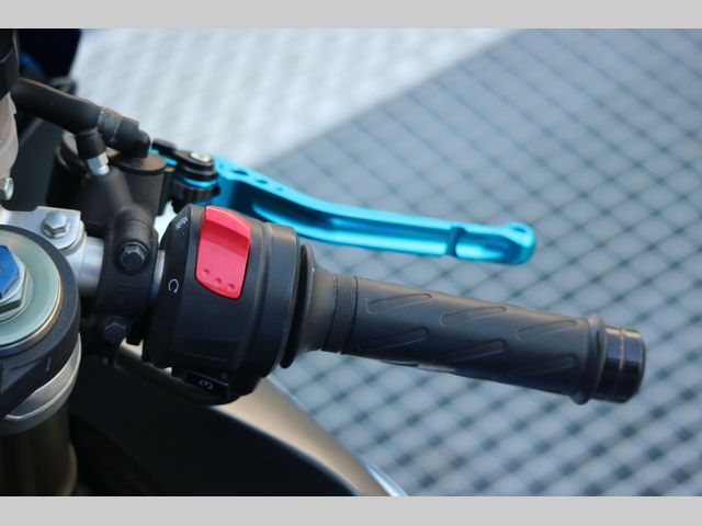 suzuki - gsx-r-600
