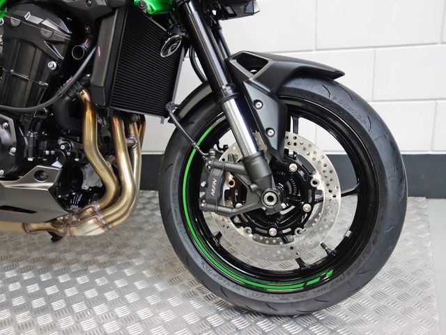 kawasaki - z900-performance