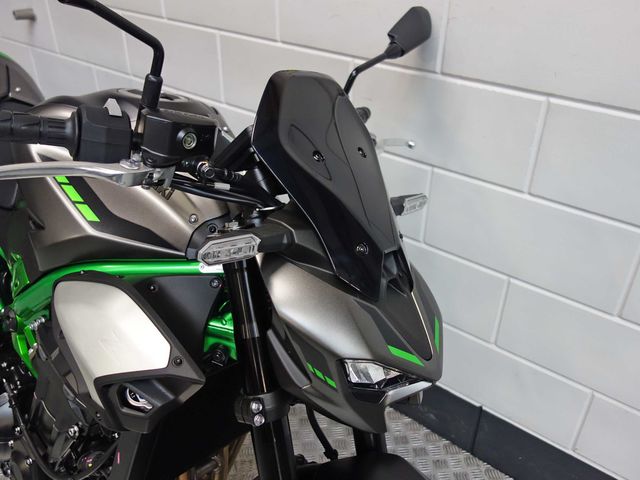 kawasaki - z900-performance