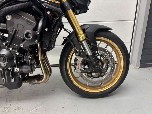 honda - cb-1000-hornet-sp