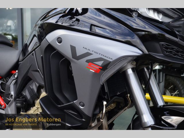 ducati - multistrada-v4-s