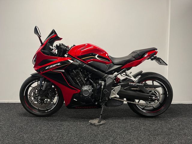 honda - cbr-650-r