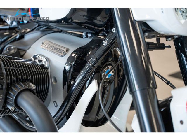 bmw - r-18