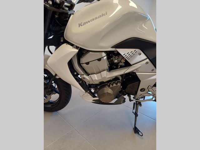 kawasaki - z-750