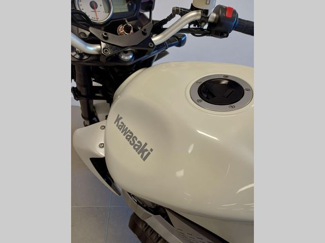 kawasaki - z-750