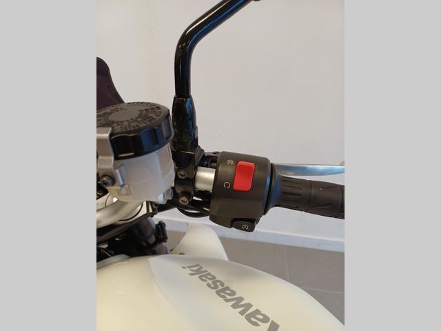 kawasaki - z-750