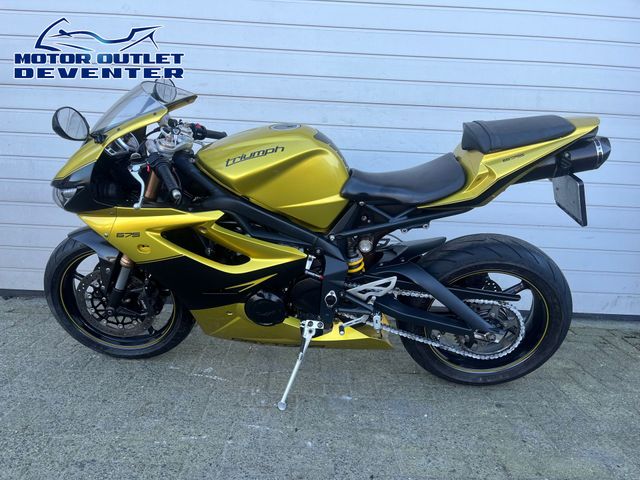 triumph - daytona-675