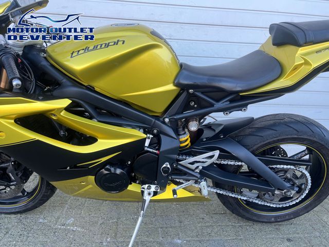 triumph - daytona-675
