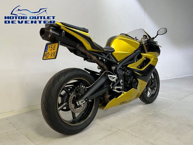 triumph - daytona-675