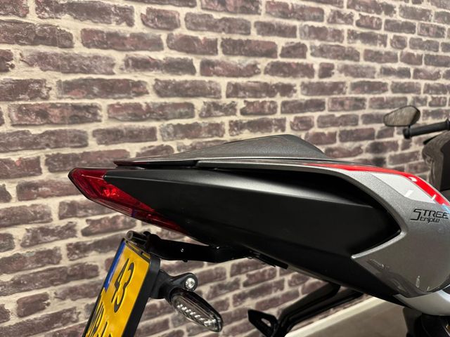 triumph - street-triple-rs