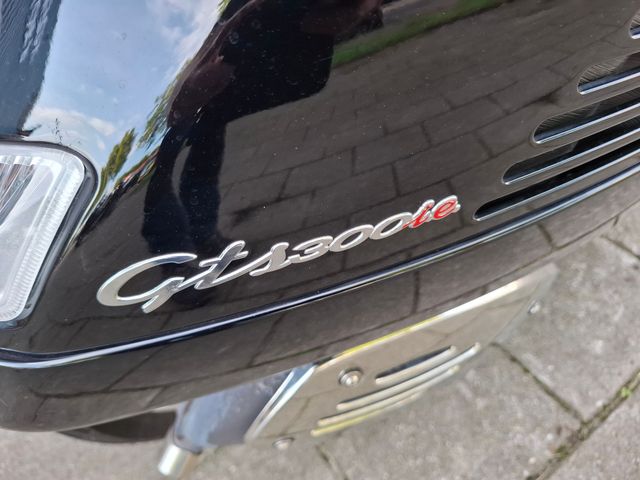 vespa - gts-super-300-abs