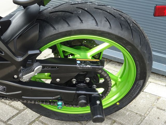 kawasaki - z650