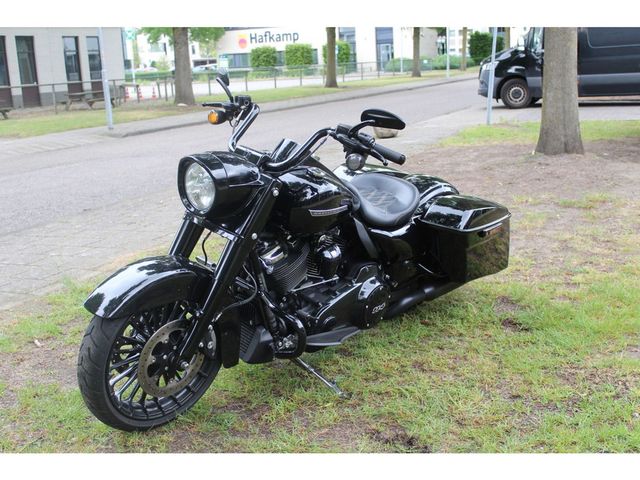harley-davidson - road-king-special-flhrxs