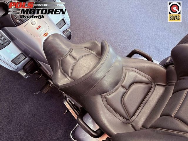 honda - gl-1800-goldwing